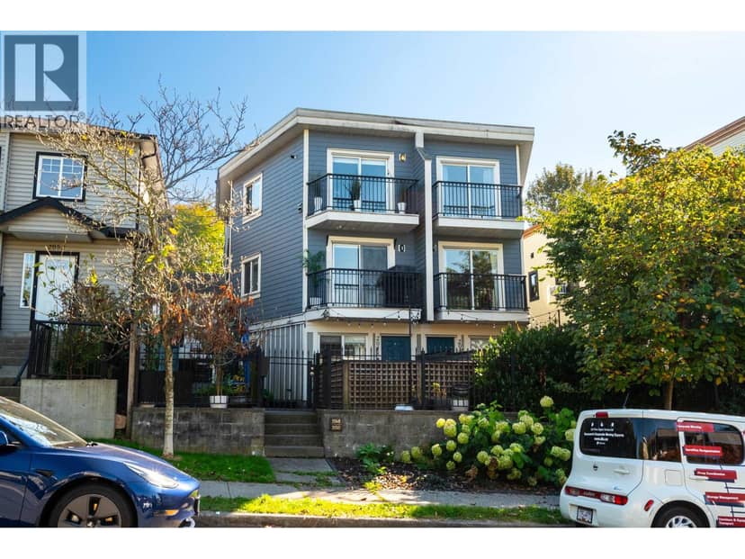 2048 TRIUMPH STREET, Vancouver