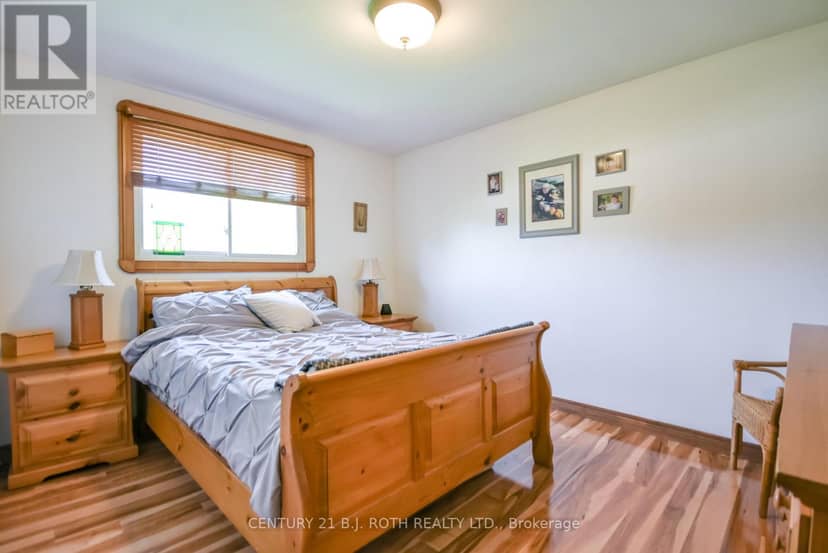 671 Simcoe Road — photo 19 of 40