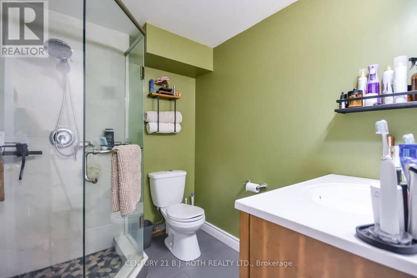 671 Simcoe Road — photo 35 of 40