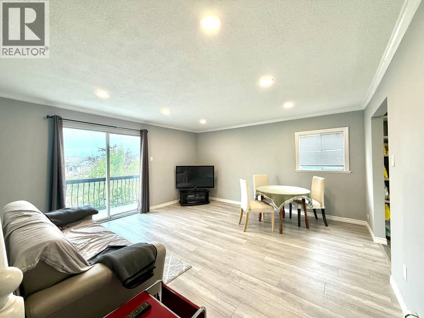 3305 WORTHINGTON DRIVE, Vancouver, photo 2