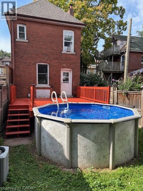 11 ELM Street — photo 32 of 33