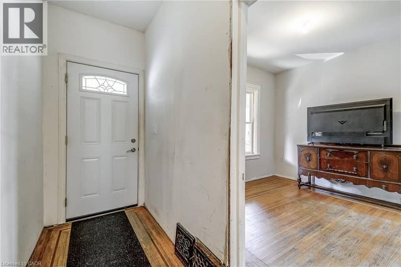 11 ELM Street, Hamilton, photo 5