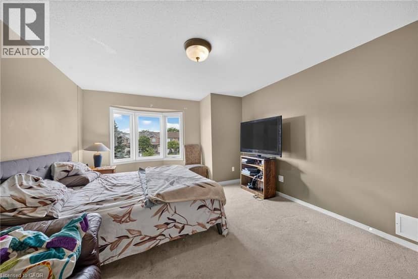 800 PARAMOUNT Drive Unit# 77 — photo 16 of 37