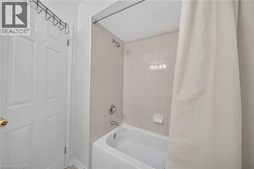800 PARAMOUNT Drive Unit# 77 — photo 24 of 37