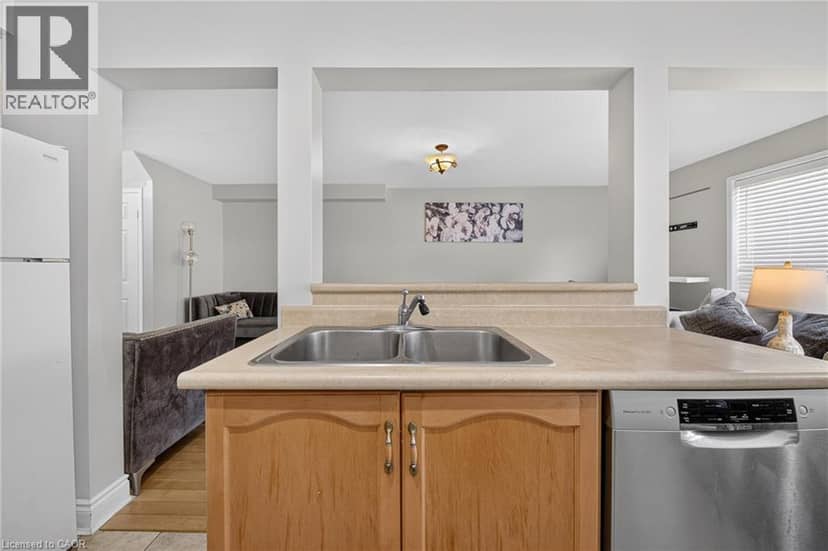 800 PARAMOUNT Drive Unit# 77 — photo 9 of 37
