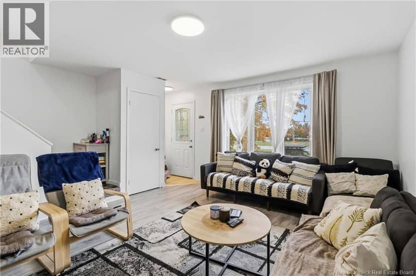 275-279 Ayer — photo 4 of 30