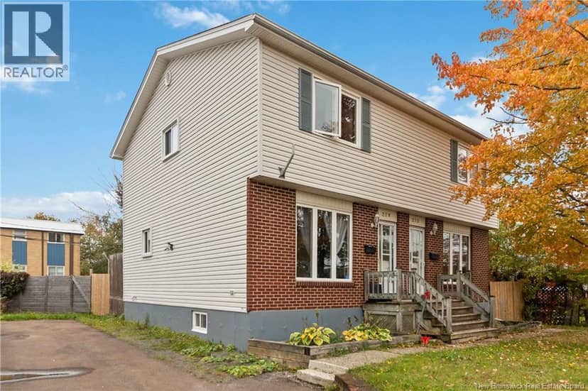 275-279 Ayer — photo 2 of 30