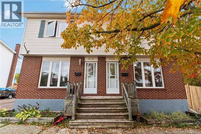 275-279 Ayer — photo 1 of 30