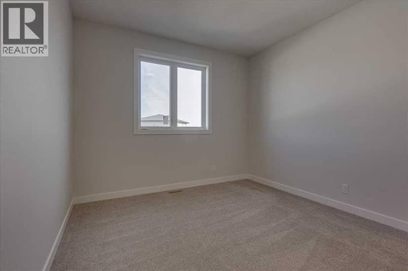 12 Memorial Parkway — photo 17 of 37