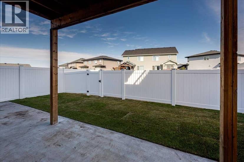 12 Memorial Parkway — photo 36 of 37