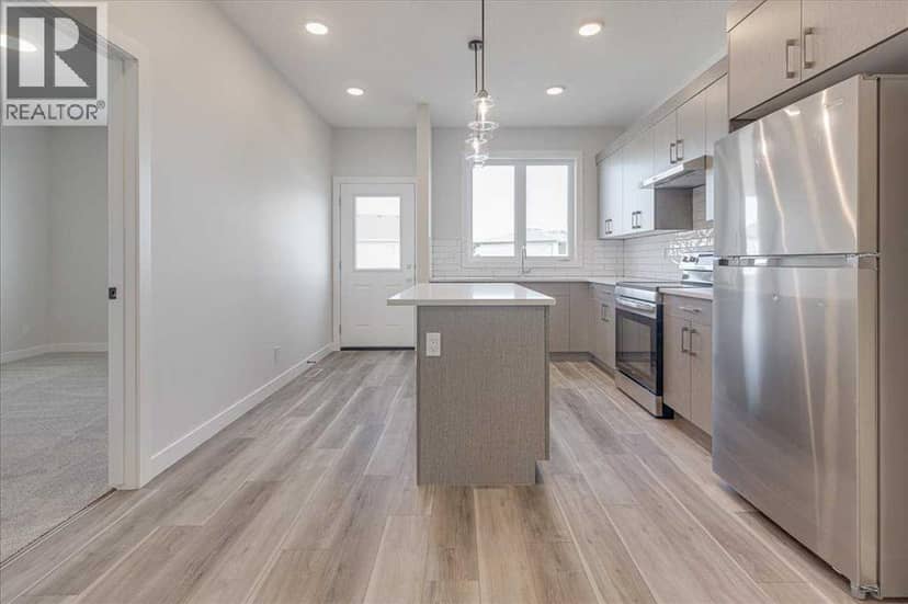 12 Memorial Parkway, Rural Red Deer County, photo 6