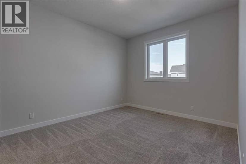 12 Memorial Parkway — photo 16 of 37