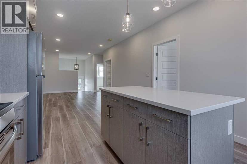 12 Memorial Parkway, Rural Red Deer County, photo 7