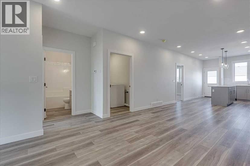 12 Memorial Parkway — photo 10 of 37
