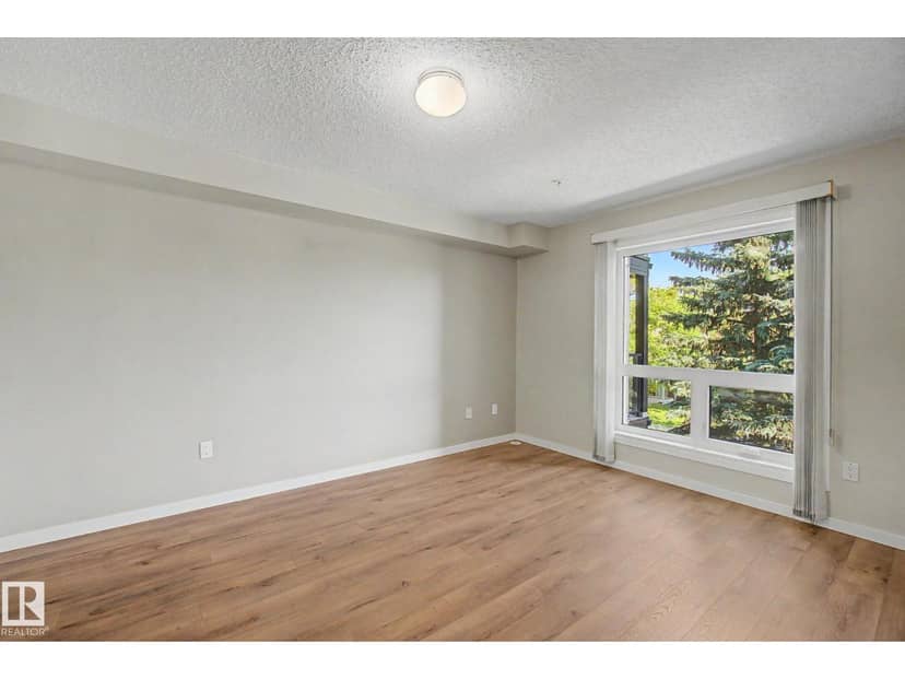 #302 7951 96 ST NW NW — photo 13 of 40