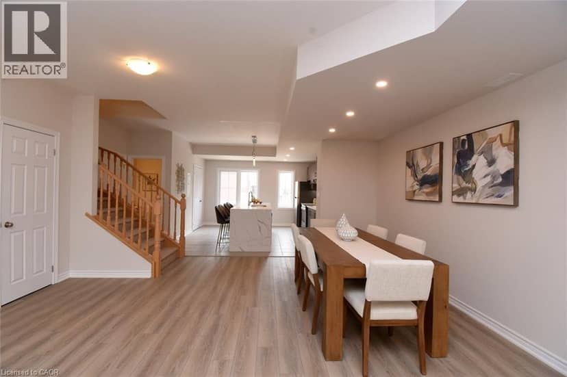 677 PARK Road N Unit# 2 — photo 13 of 23