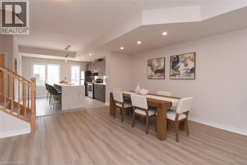 677 PARK Road N Unit# 2 — photo 14 of 23