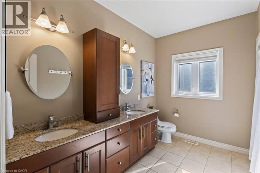 38 VIRGINIA Avenue — photo 21 of 40
