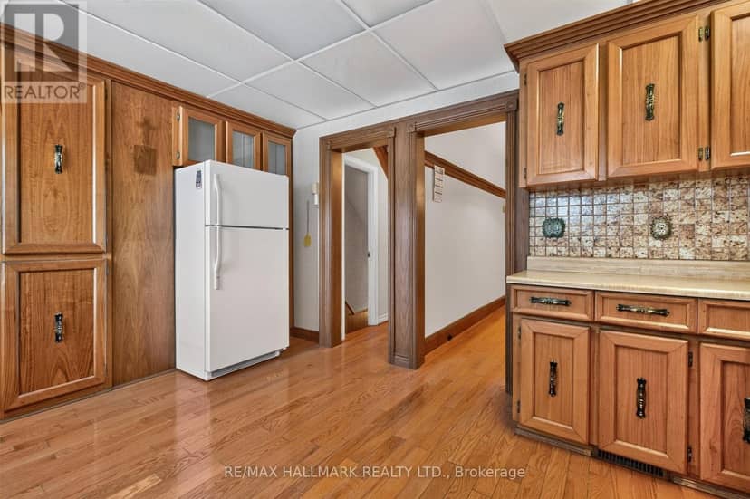 631 Lauder Avenue — photo 12 of 27