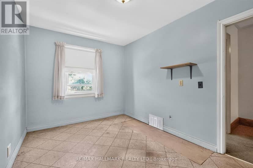 631 Lauder Avenue — photo 15 of 27