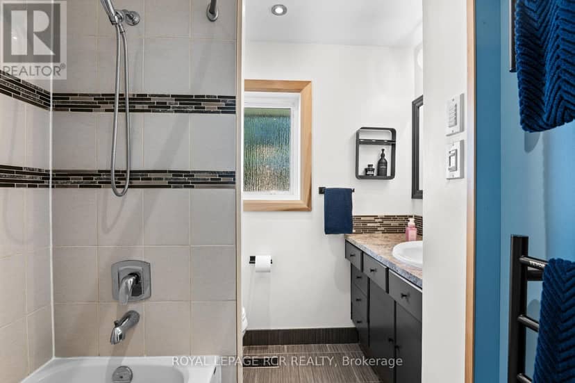 203 Zina Street — photo 12 of 40