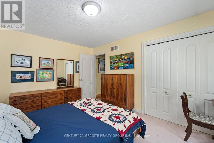 54 Cedar Drive — photo 14 of 40