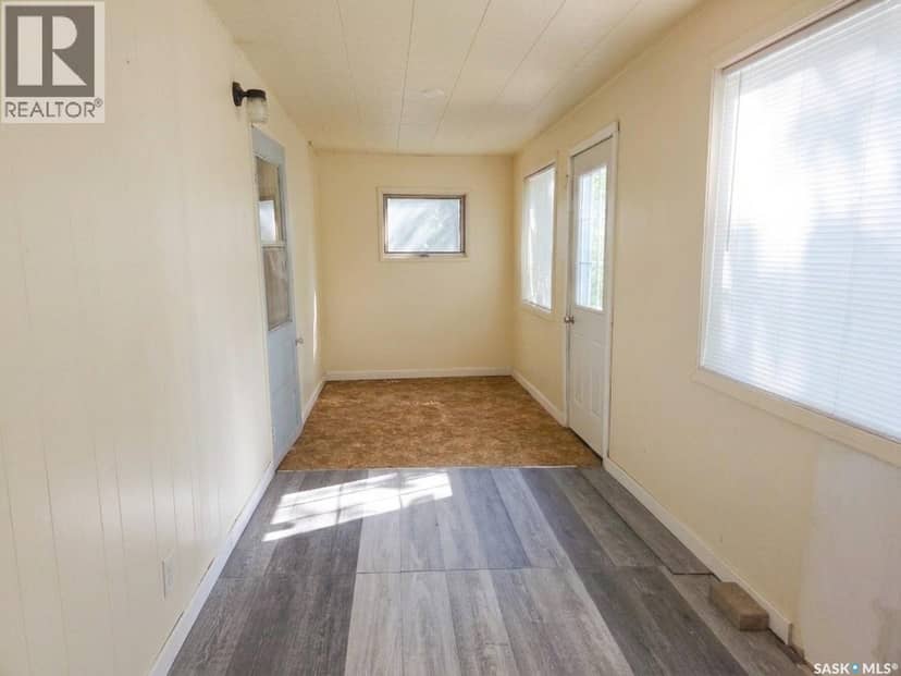 215 Kerry STREET — photo 17 of 27