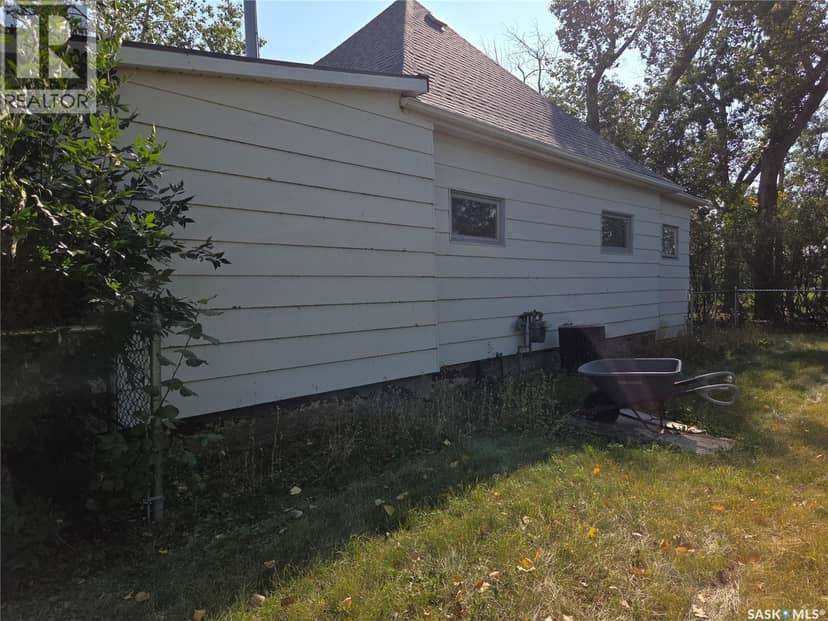 215 Kerry STREET — photo 18 of 27