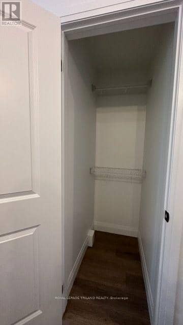197 - 3900 Savoy Street — photo 22 of 29