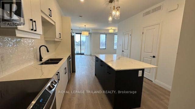 197 - 3900 Savoy Street, London South, photo 4