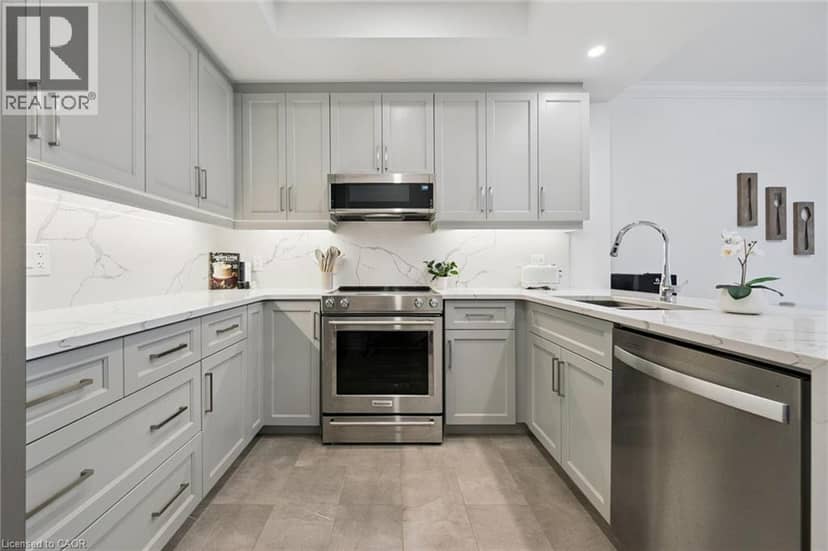 1880 GORDON Street Unit# 707 — photo 5 of 32