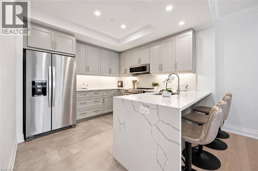 1880 GORDON Street Unit# 707 — photo 3 of 32