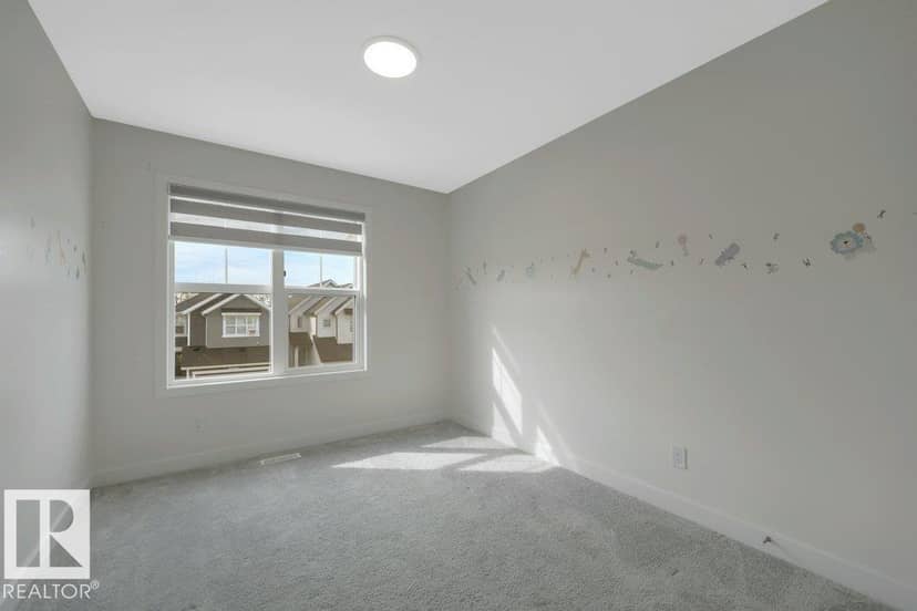 114 Stonehouse Wy — photo 34 of 40