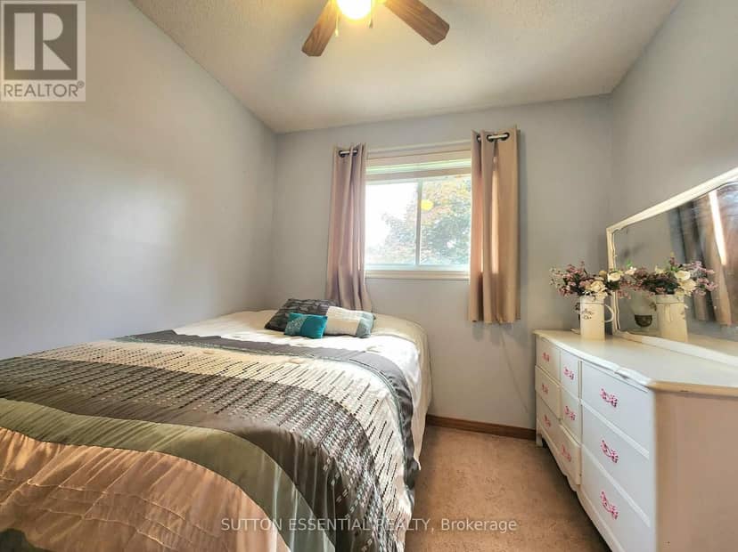 5128 Meadowland Drive — photo 24 of 33