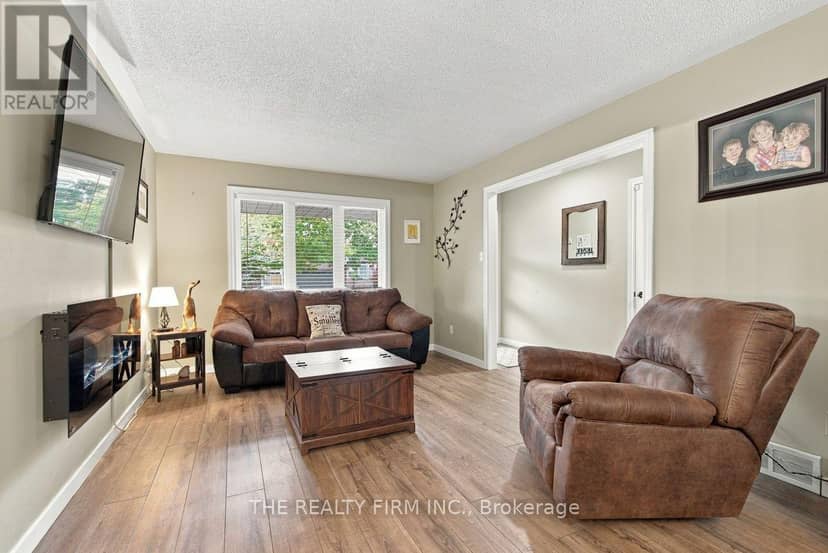 177 Bournemouth Drive — photo 7 of 40