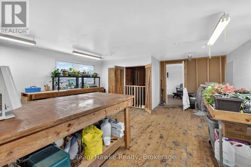 443 Elizabeth Street — photo 25 of 31