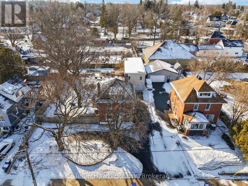 443 Elizabeth Street — photo 29 of 31