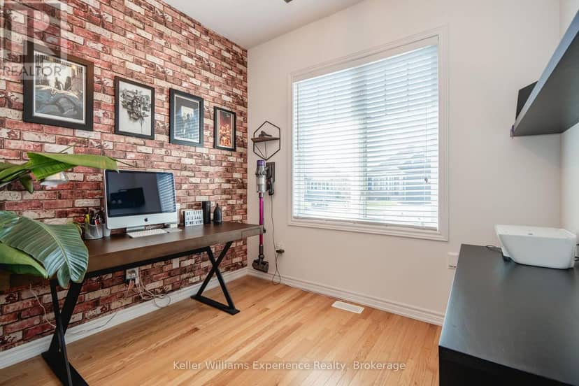 630 Bayport Boulevard — photo 9 of 22