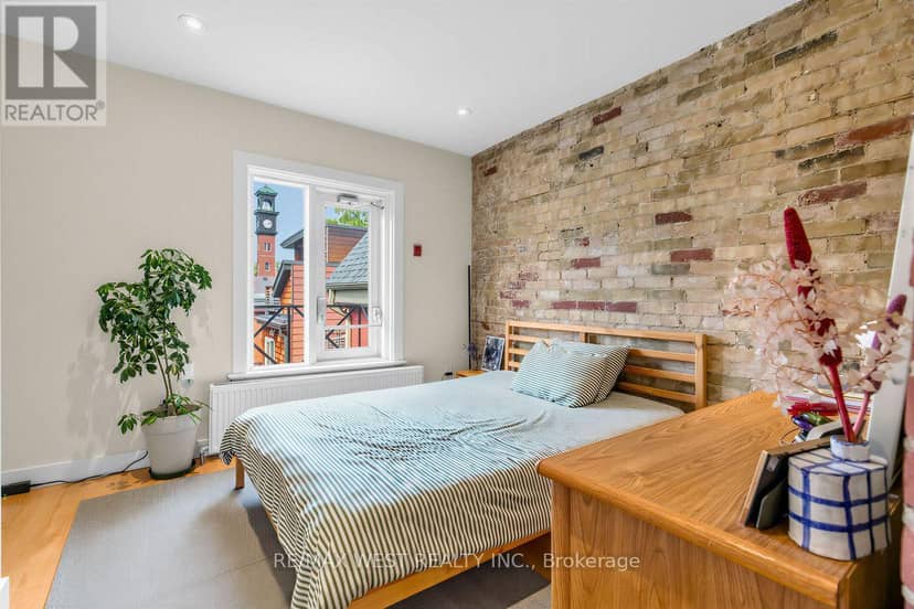 90 Oxford Street — photo 11 of 30