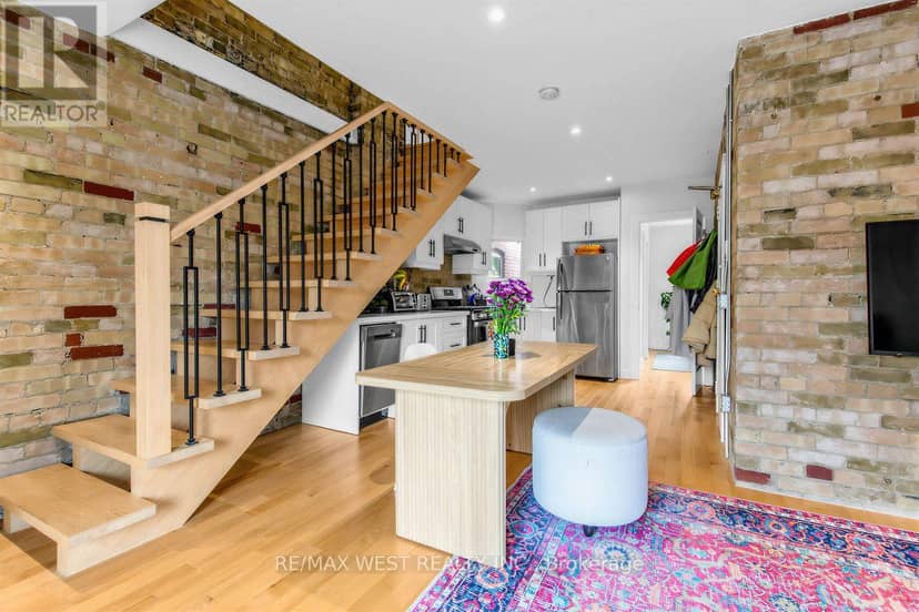 90 Oxford Street — photo 7 of 30