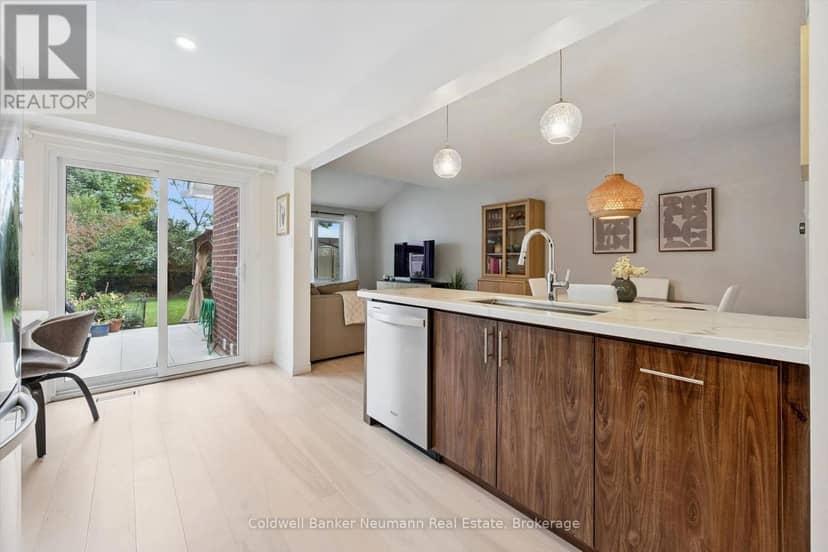 5 - 39 Ptarmigan Drive — photo 10 of 28