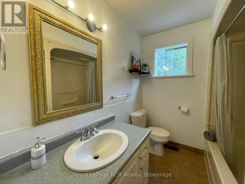 121 Collingwood Street — photo 16 of 40