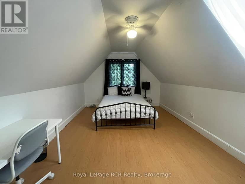 121 Collingwood Street — photo 24 of 40