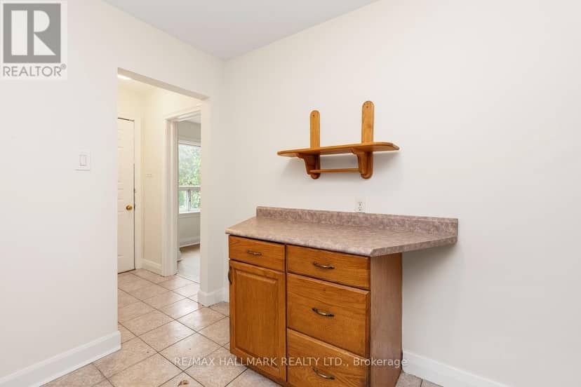 31 Thora Avenue — photo 19 of 28