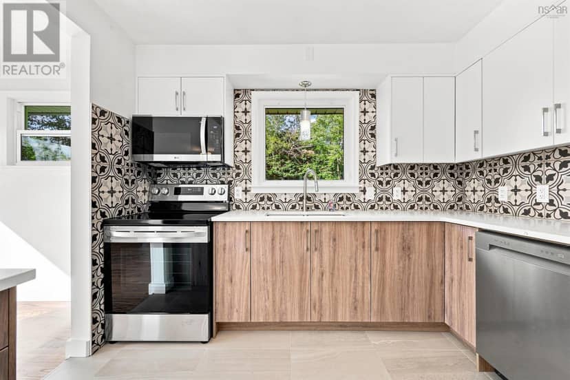 3 Admiral Street — photo 10 of 40