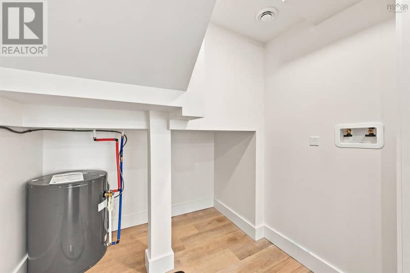 3 Admiral Street — photo 36 of 40