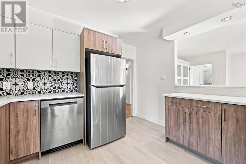 3 Admiral Street — photo 11 of 40
