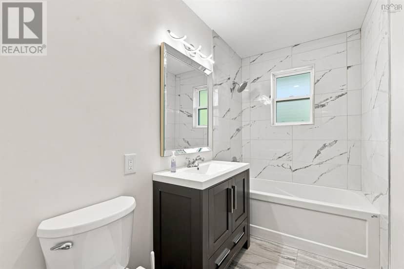3 Admiral Street — photo 15 of 40