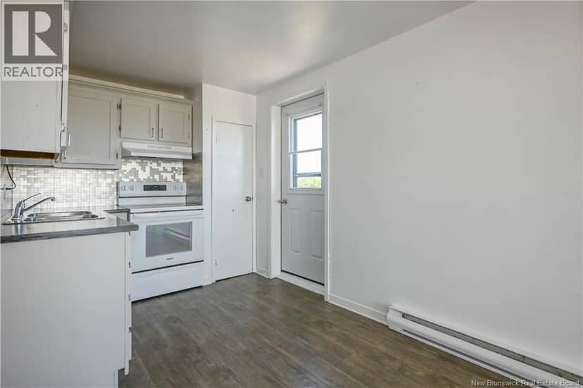 1157 De la mer Boulevard — photo 35 of 40