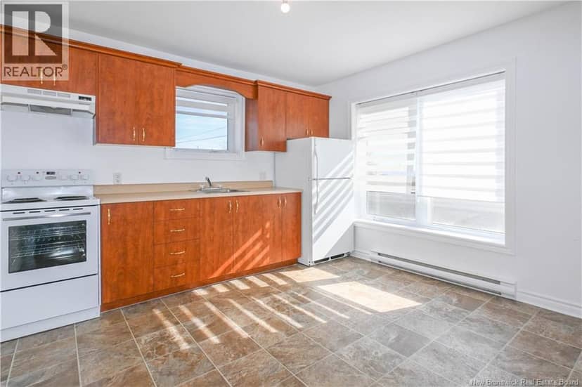 1157 De la mer Boulevard — photo 13 of 40